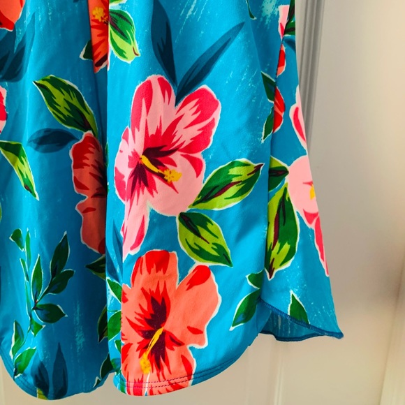 ❤️SOLD ON MERCARI❤️NWOT BEAUTIFUL BRIGHT SABREE 1 PIECE BATHING SUIT SIZE 20W - Picture 6 of 9